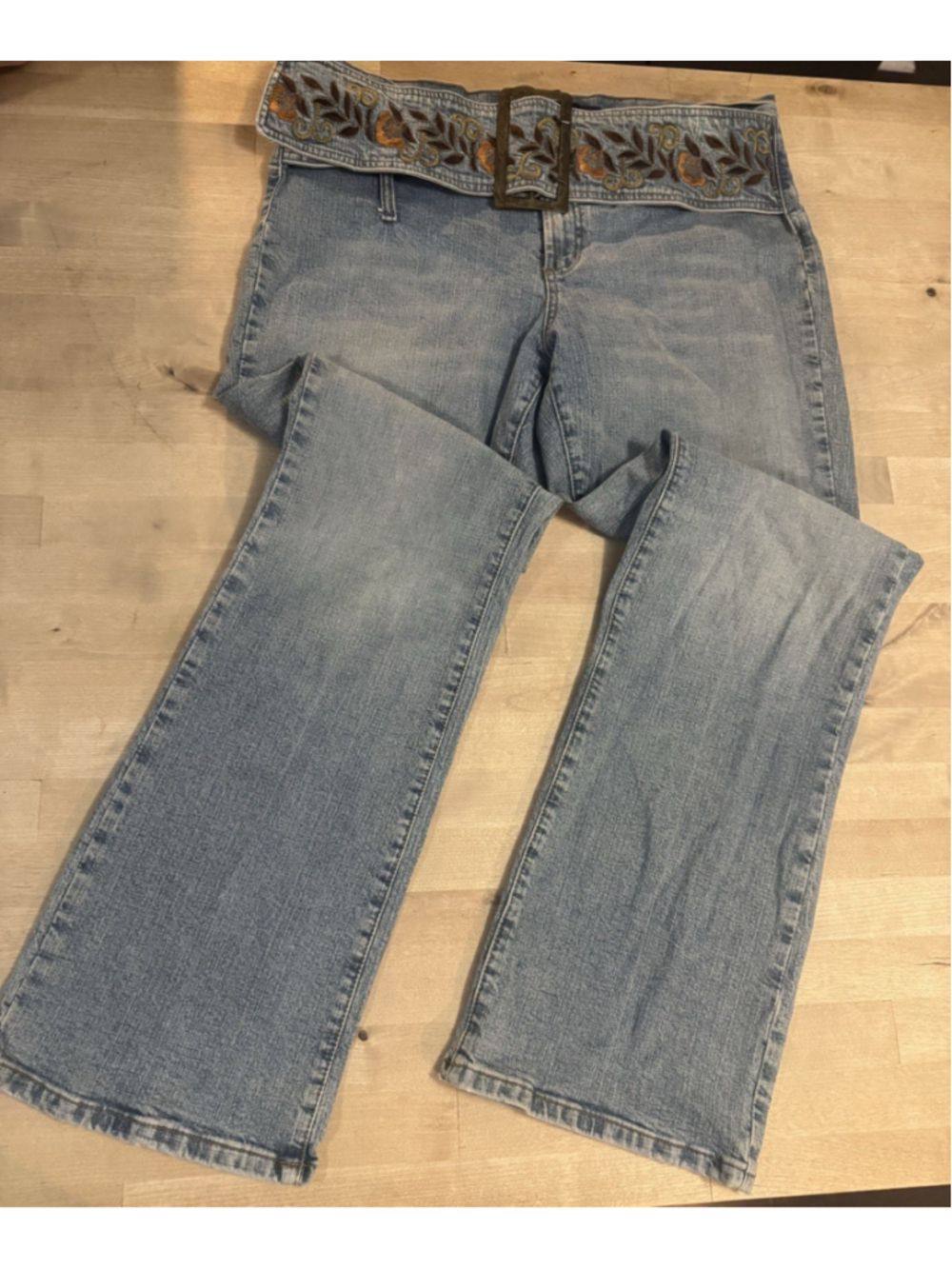 Vintage Y2K Vigoss Women’s Bootcut Flare Jeans Built In Embroidered Belt 17/18